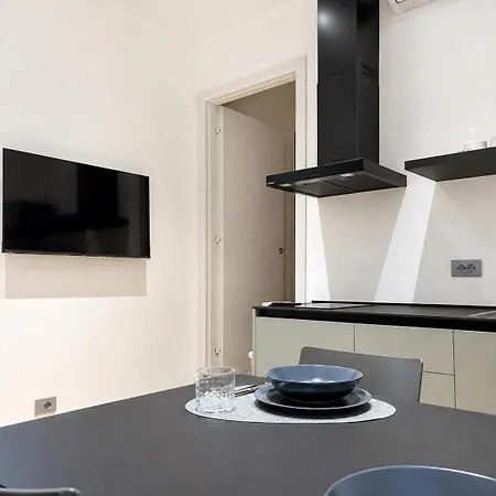Luxury - Moderno Vicino Stazione Guest house