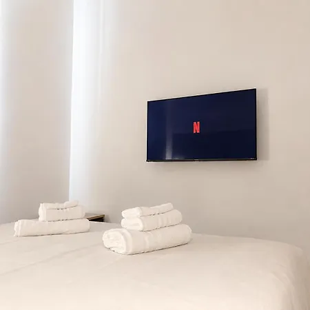 Luxury - Moderno Vicino Stazione Guest house 3*