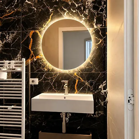 Luxury - Moderno Vicino Stazione 3*