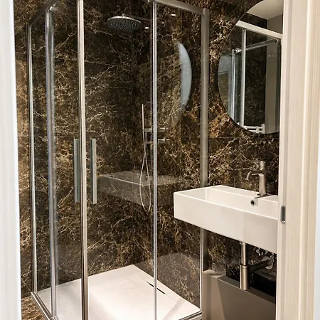 Luxury - Moderno Vicino Stazione 3*